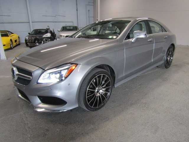 Mercedes-Benz CLS 550 4MATIC 2015 року