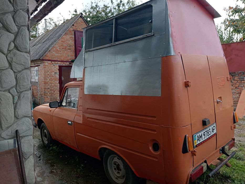 Продам фургон иж