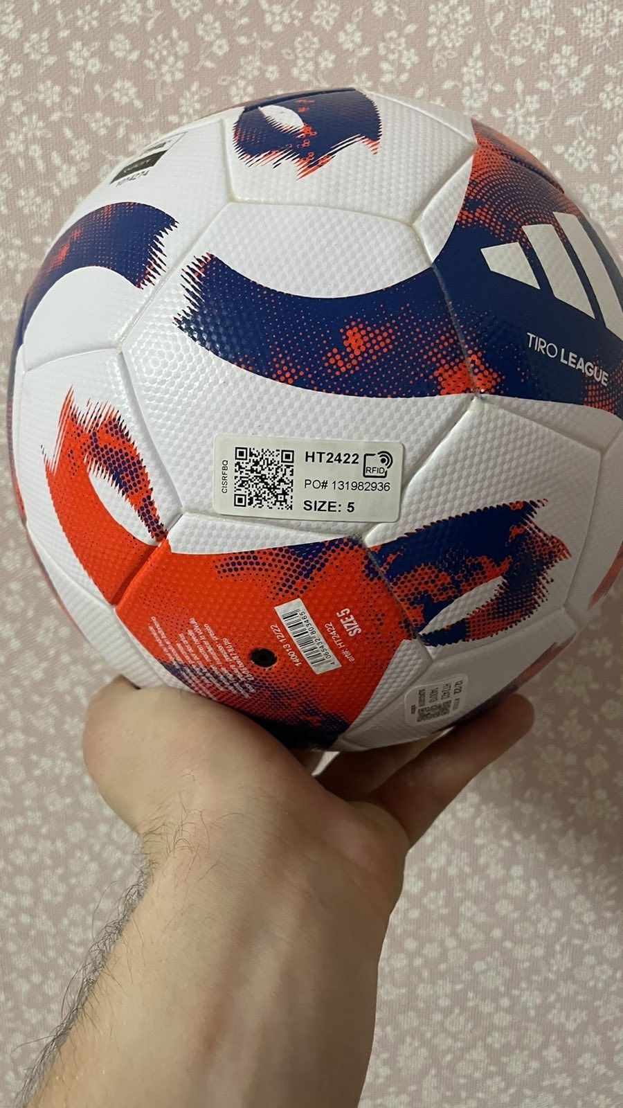 Мяч футбольный Adidas Tiro League TSBE HT2422
