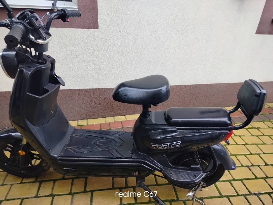 Форте компас майже новий