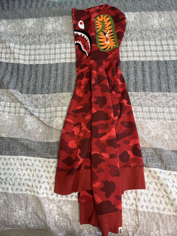 Bluza bape shark czerwona