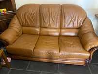 Sofá cama couro castanho