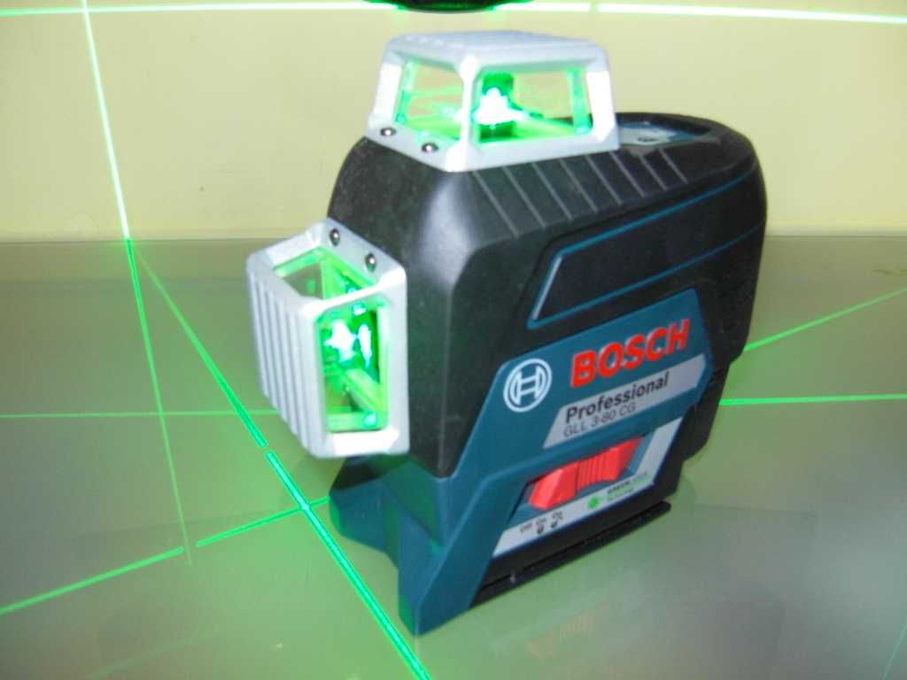 Laser liniowy krzyżowy Bosch GLL 3-80 CG