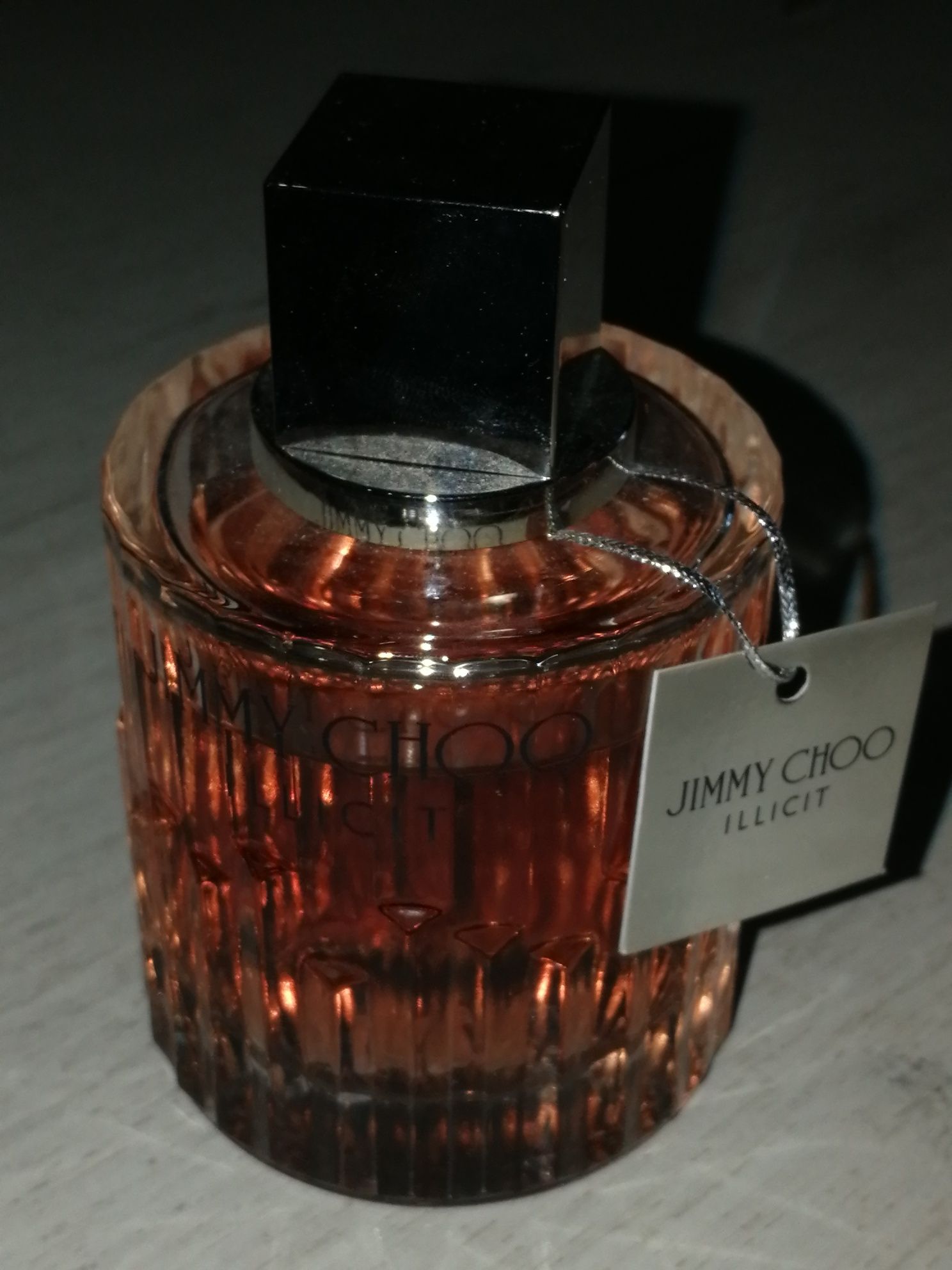 Jimmy Choo Illicit

Парфюмированная вода

100мл