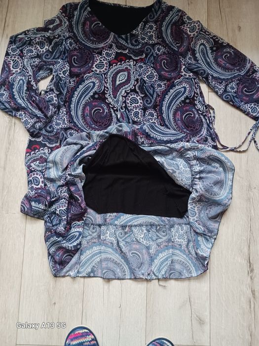 Sukienka włoska granatowa