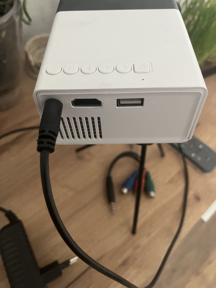 Led projector, проектор для телефону або ноута