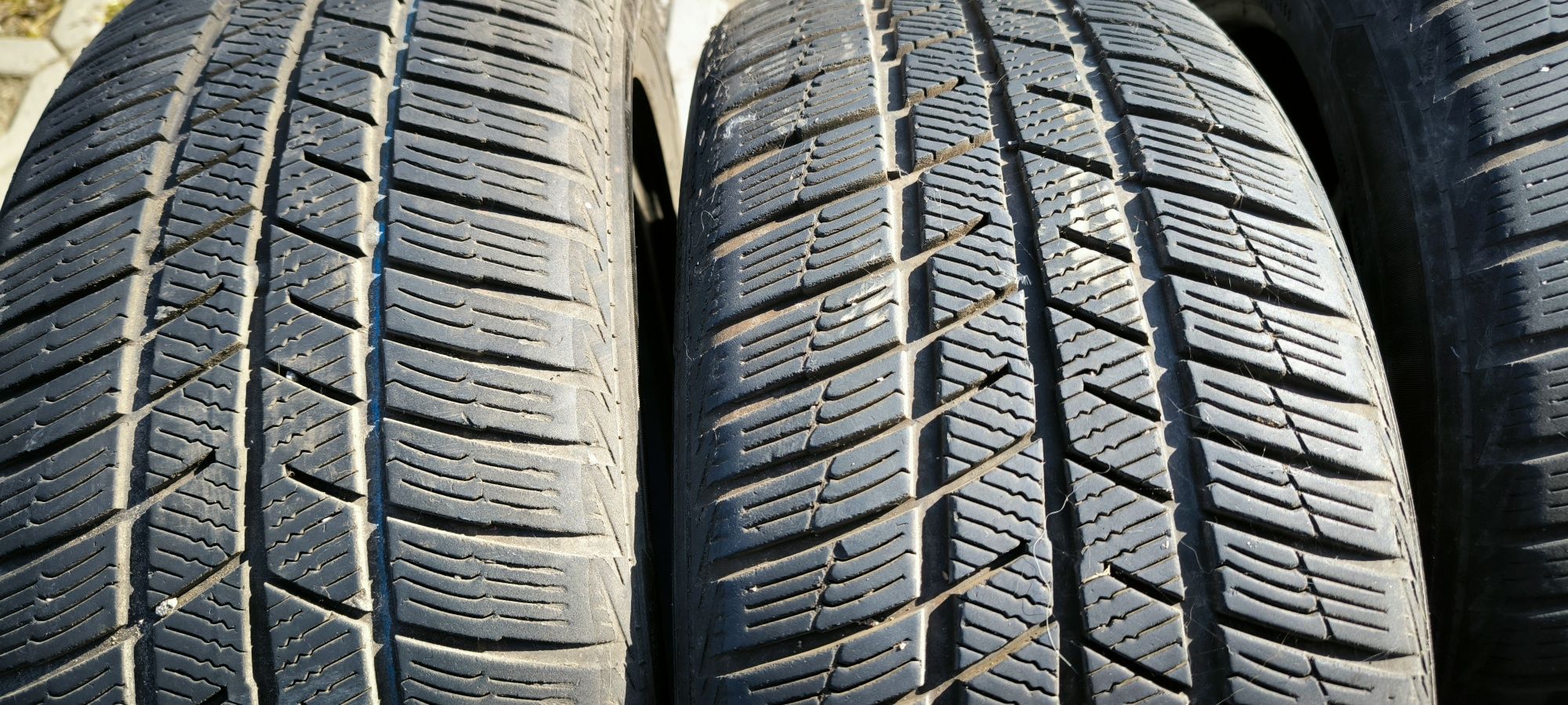 Sprzedam opony zimowe Barum Polaris 5 225/50r17
