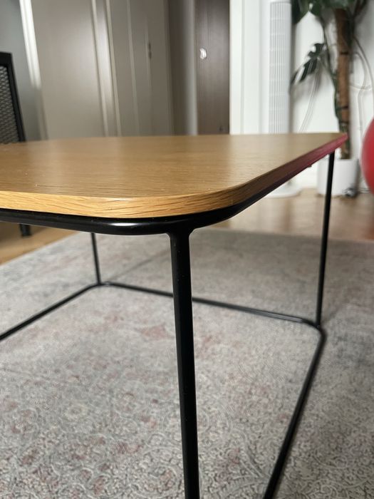 Stolik kawowy Kinnarps fields