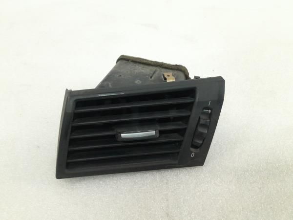 Difusor / saída de ar BMW X3 (E83)