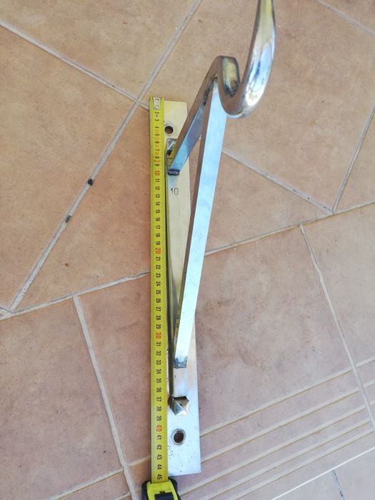 Gancho para pendurar caça