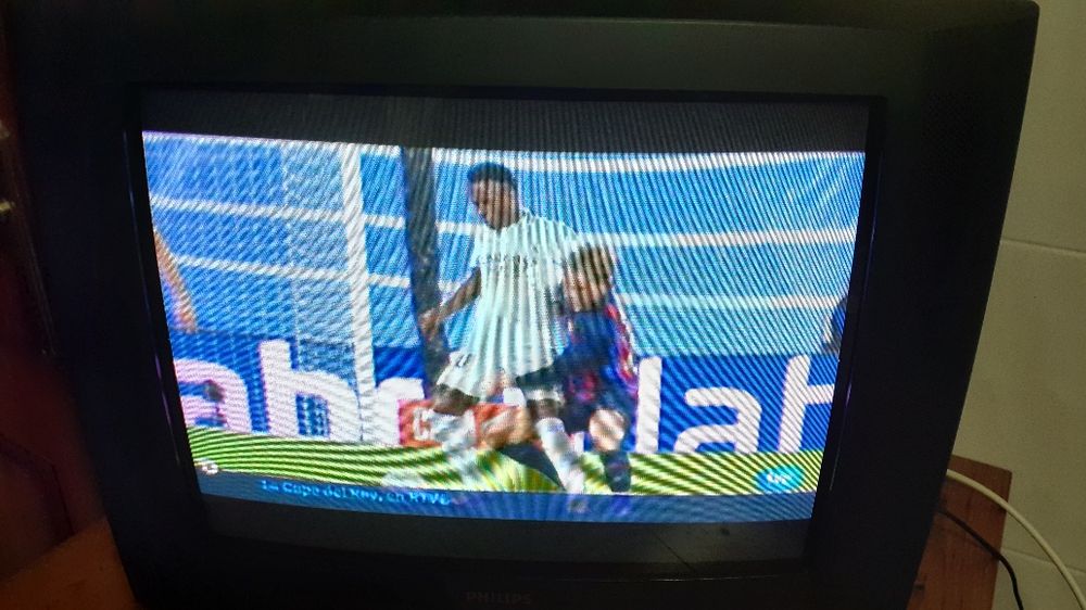 TV Philips 80 cms