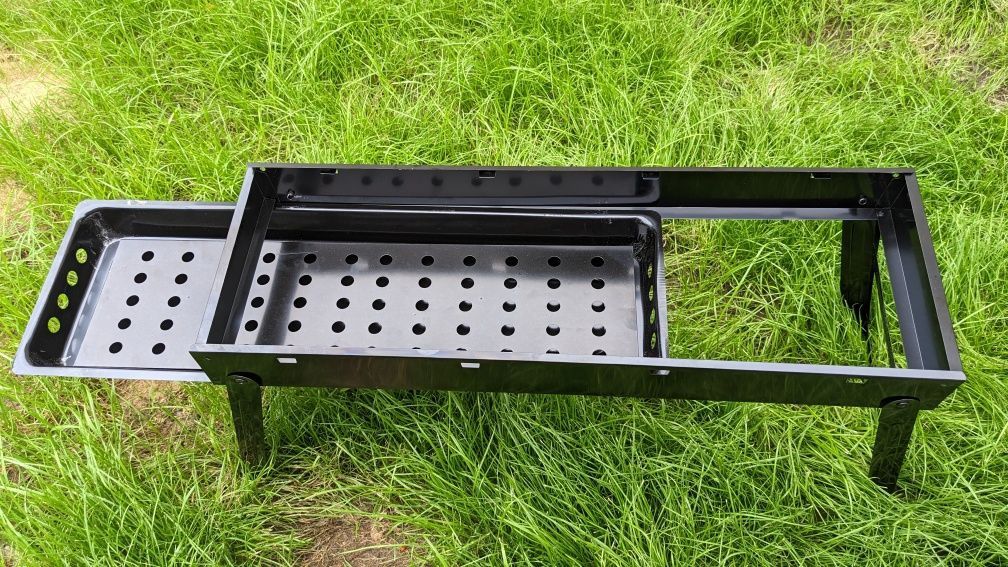 Mini Grill BBQ  idealny  w użyciu