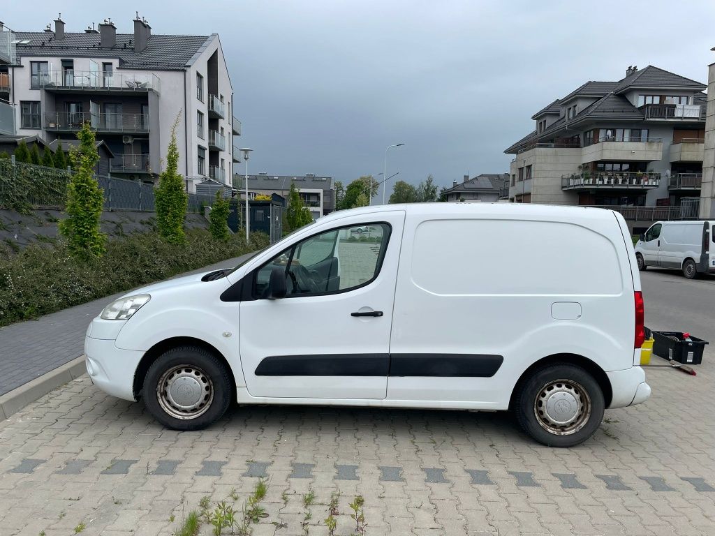 Peugeot Partner 1.6HDi,komplet opon zimowych!