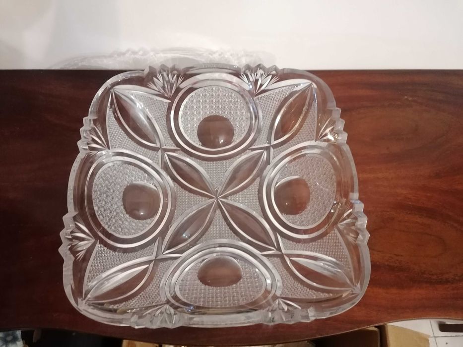 Taça de cristal maciço lapidado – anos 60/70 – 32 cm, 3 kg – vintage