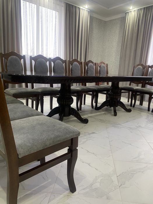 Стіл 3 метри та крісла