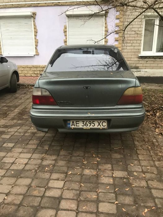 Продам Daewoo Nexia девяносто седьмого года у нормальном техническом