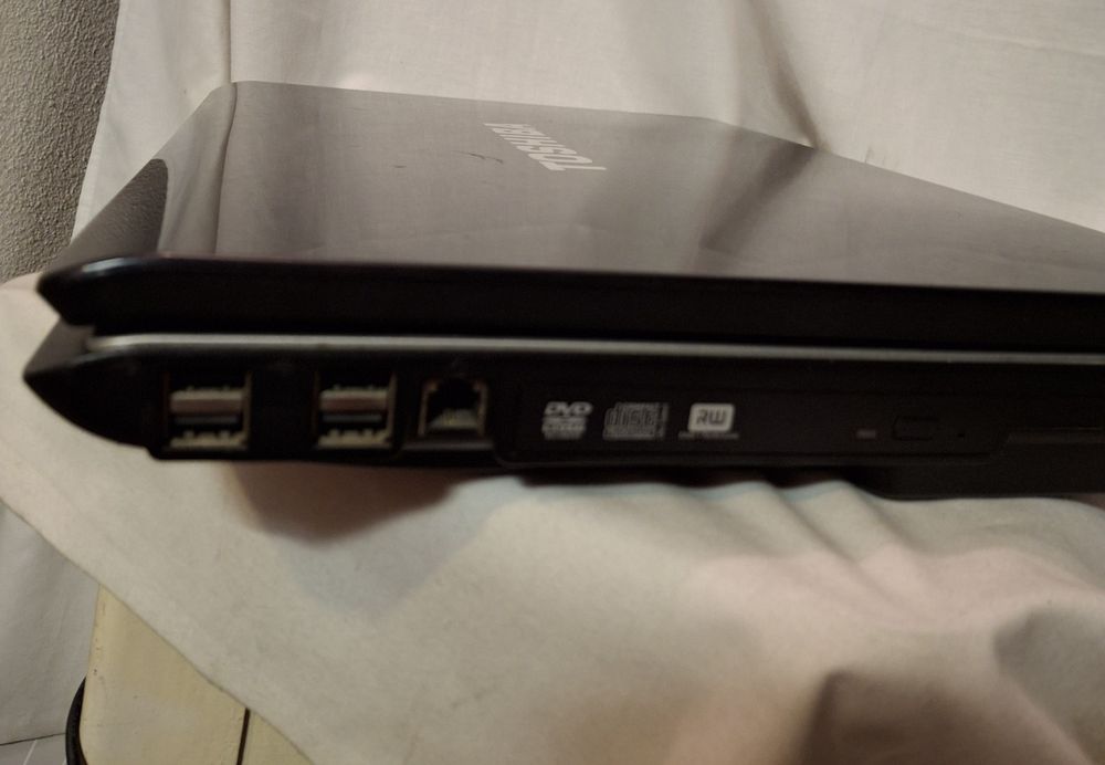 Laptop Toshiba P200-17D