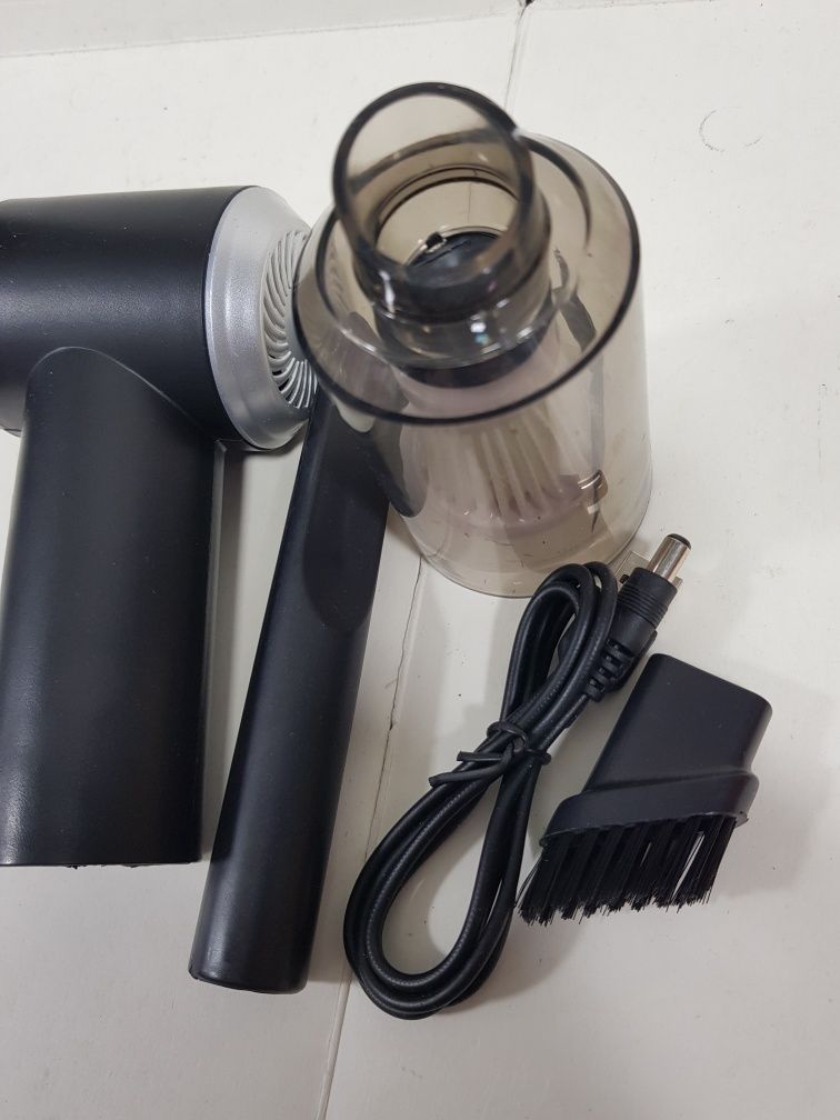 Автомобильный портативный пылесос 2in 1 Vacuum Cleaner Usb