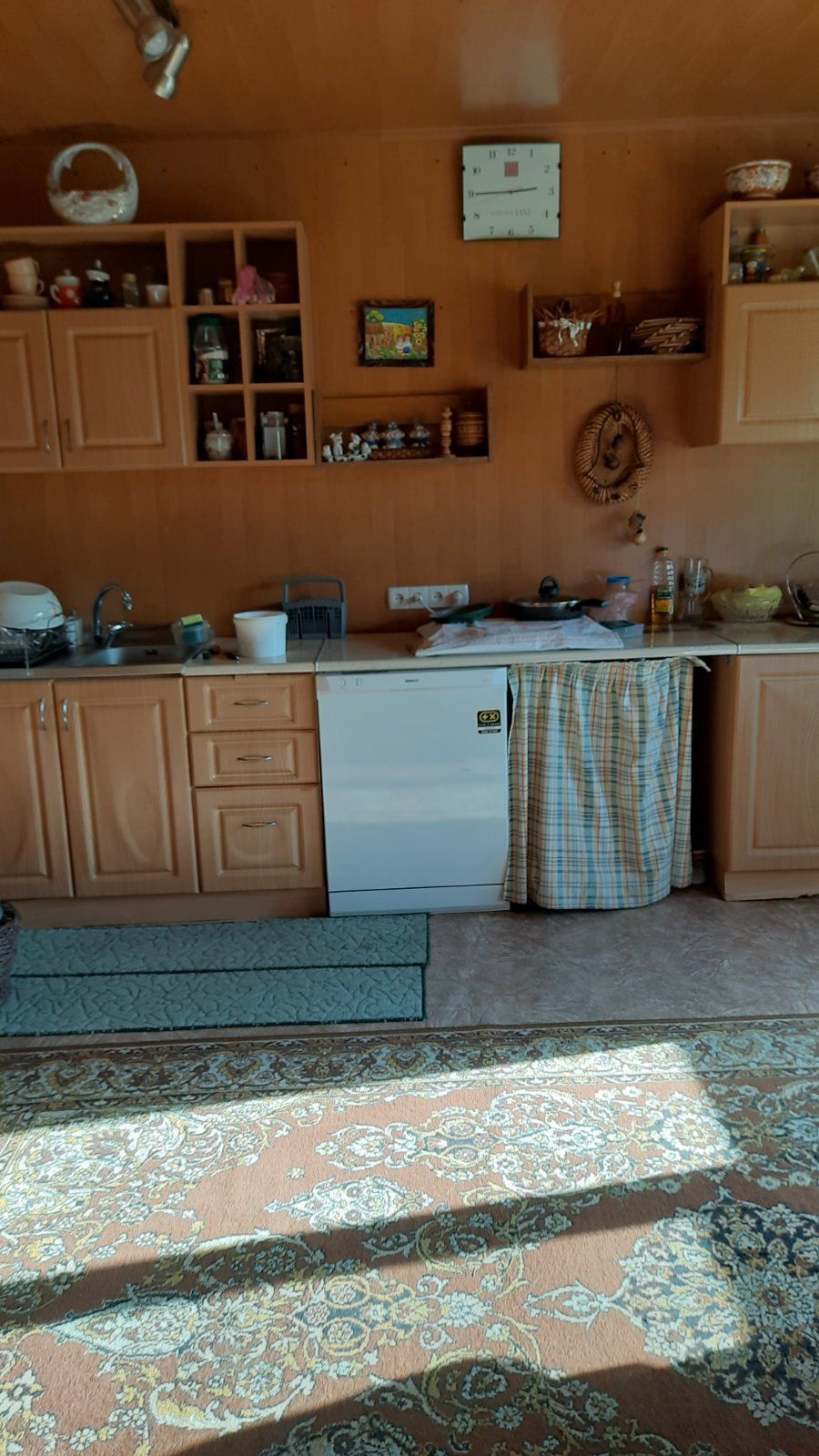 Продам будинок на причалі