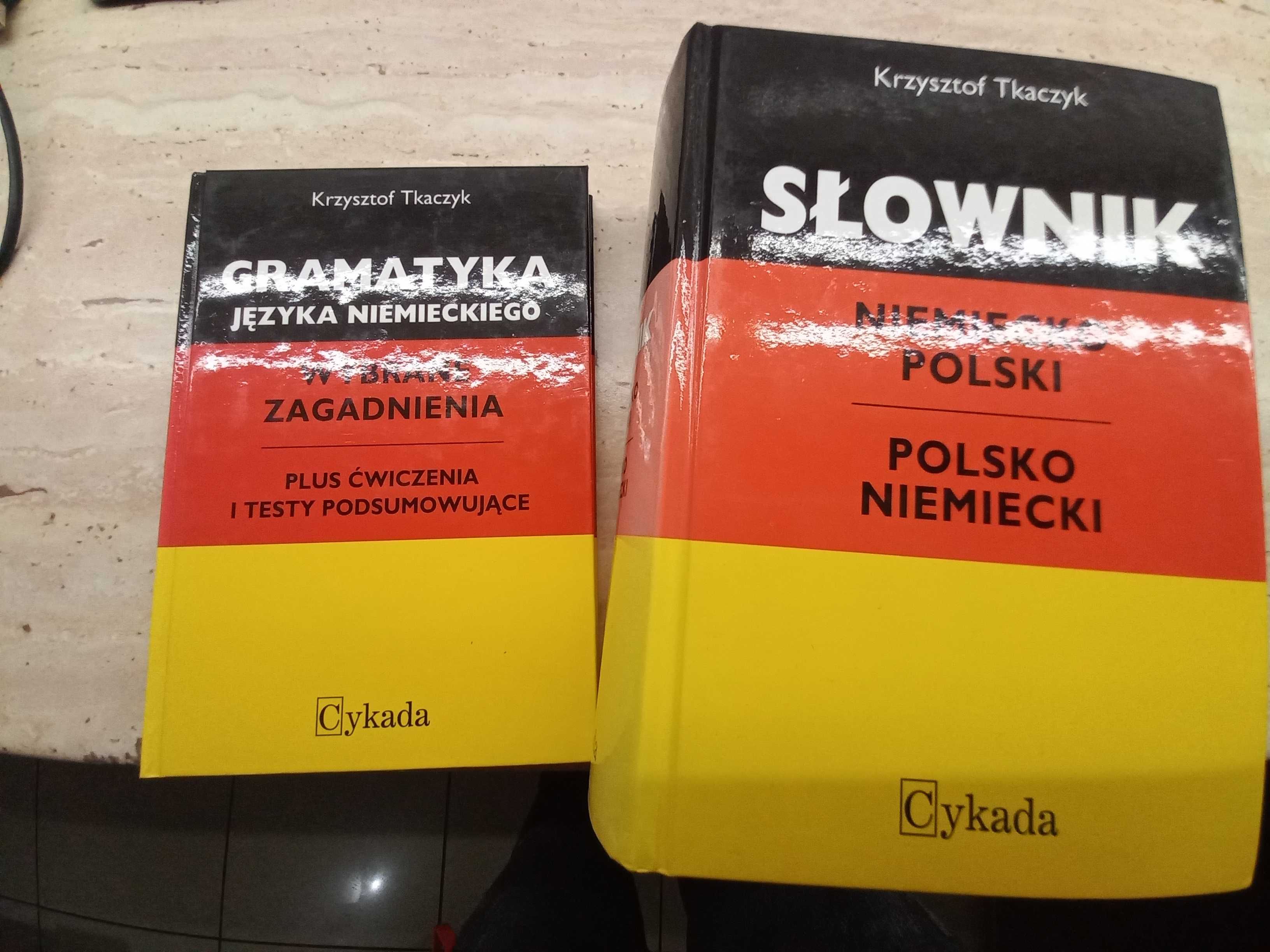 Słownik niemiecko-polski i polsko-niemiecki z gramatyką