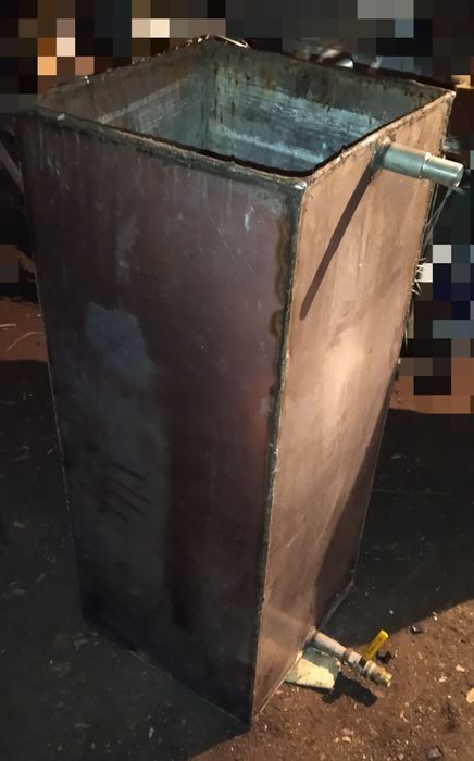 Бочка з електротеною для води