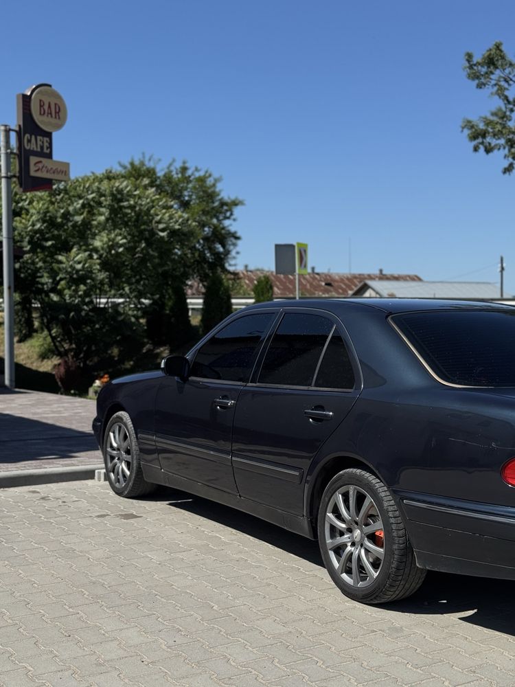 Продам Мерс w210