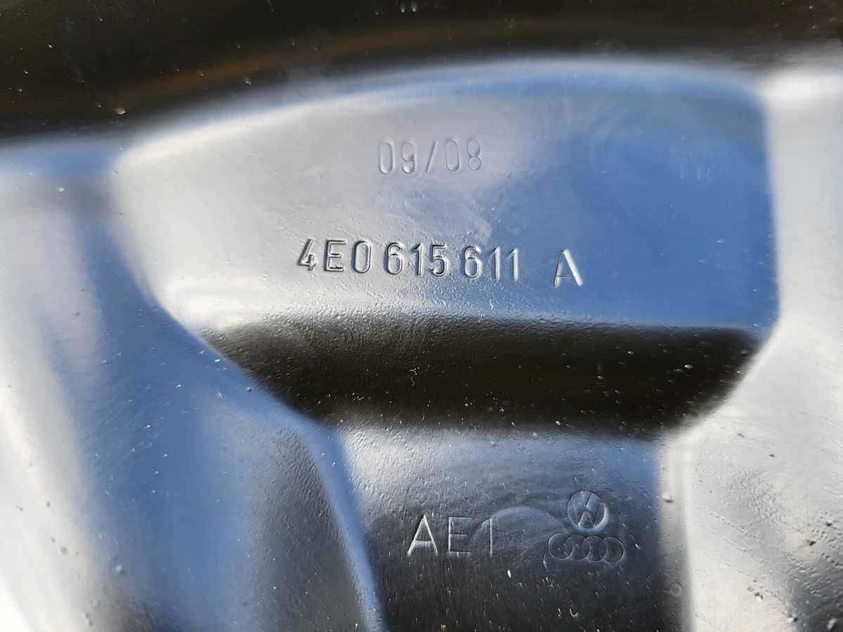 AUDI A8 D3 osłona tarcz hamulcowych , tarcze kotwiczne - komplet .