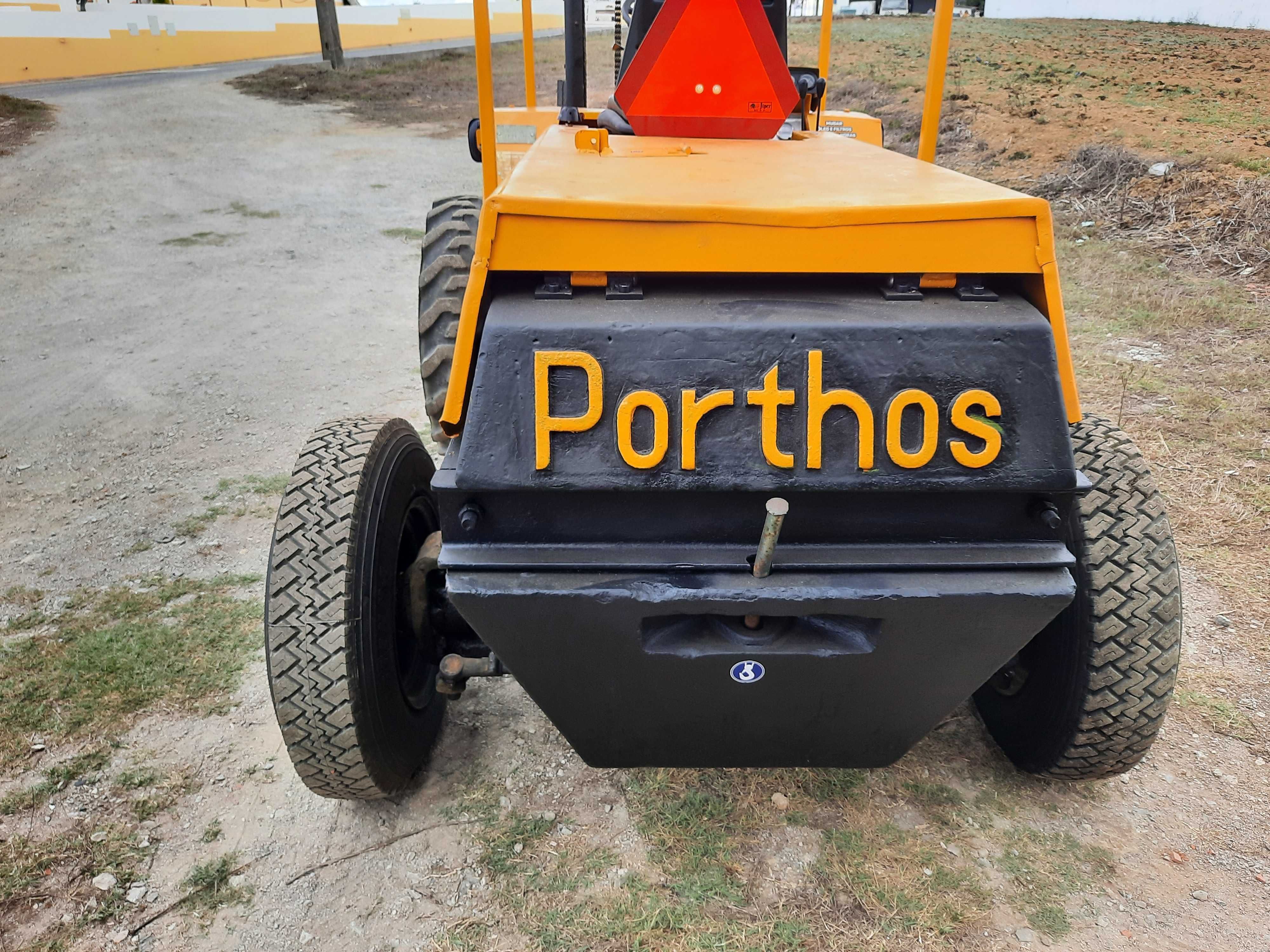 Empilhador Porthos TT24 4x4