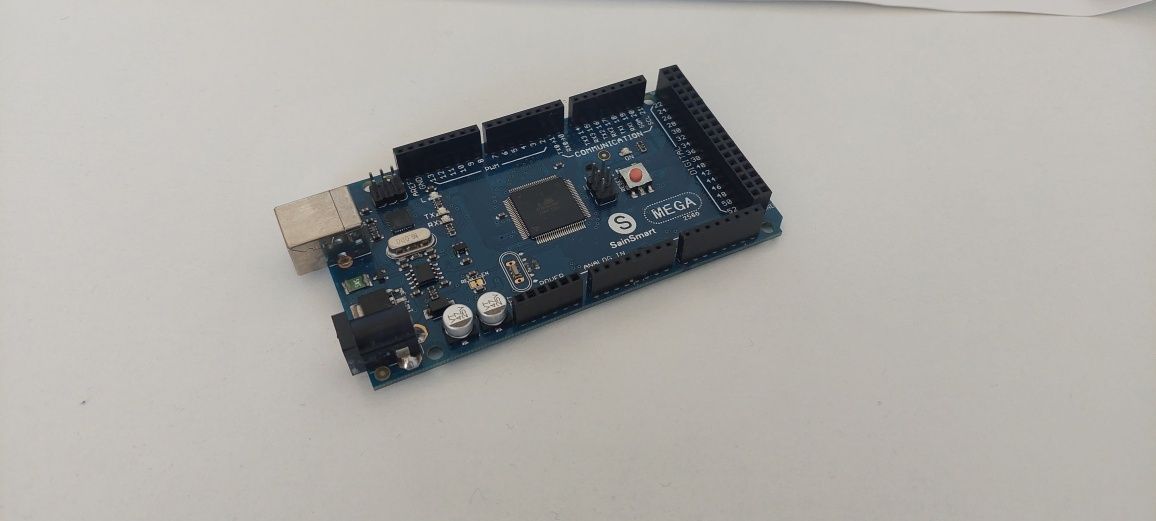 Arduino Mega Sainsmart com acessórios