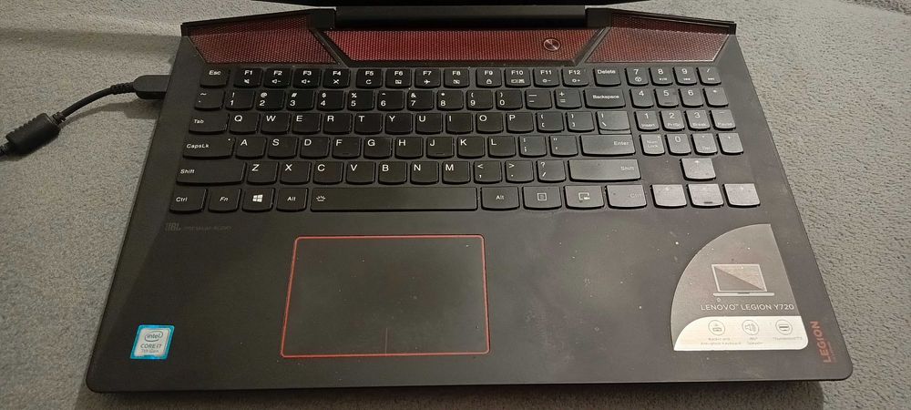 Lenovo Legion Y720-15 i7-7700HQ/8GB/1000 GTX1060 UHD