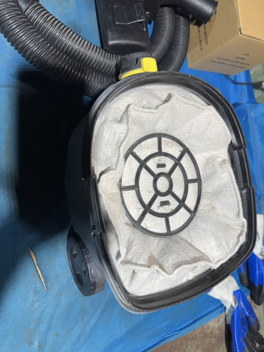 Продам пылесос Karcher T 7\1 Classic