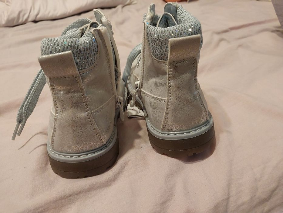 Nowe kozaki rozmiar 28