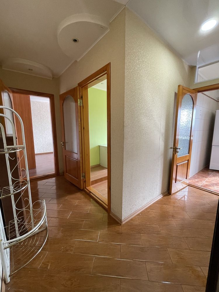 Продам 2 кім квартиру ( Архангельська)