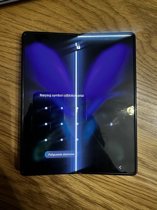 Samsung Galaxy Z Fold2 – uszkodzony ekran, na części