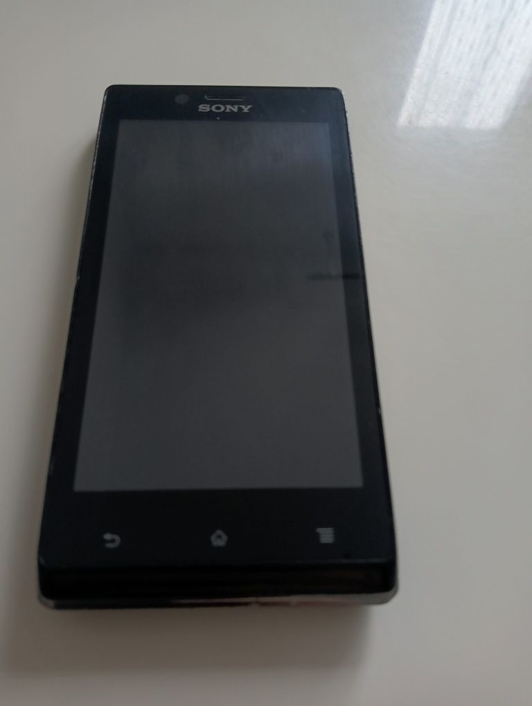 Sony Xperia J ST26i Czarny