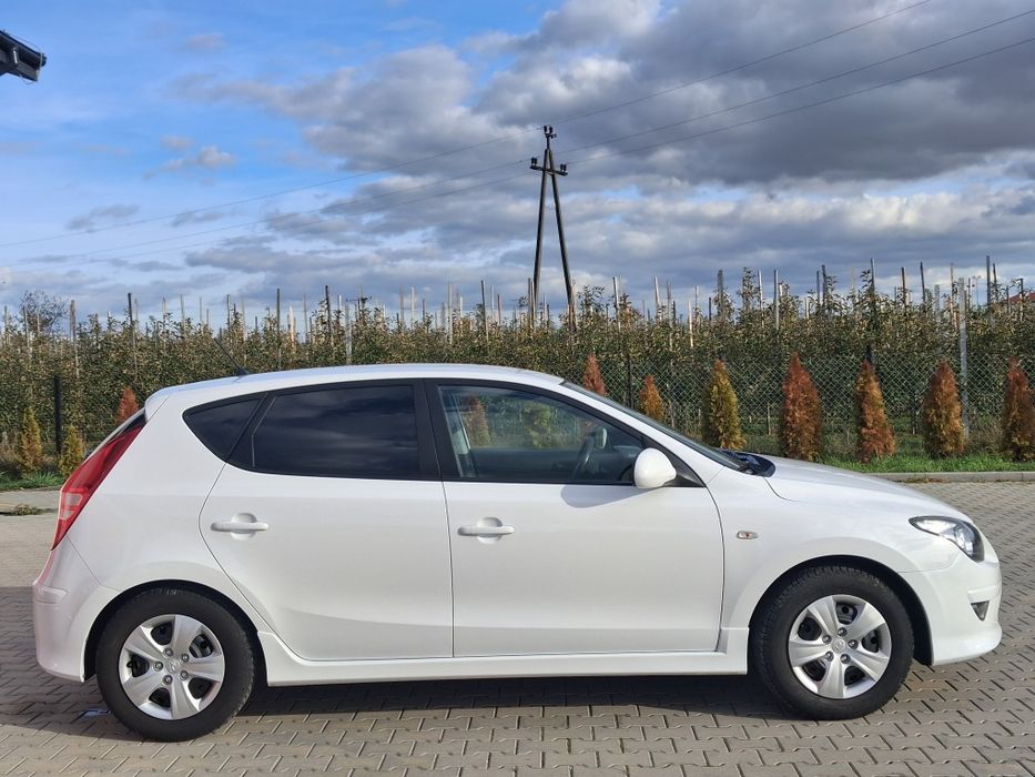 Hyundai i30 1.2benzynka Klima Elektryka Servis Super stan z Niemiec!!