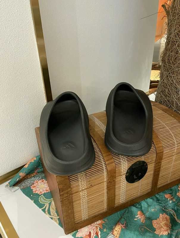 *NoweAdidas YeezySlideBlackButy*Niefałszywy 43.