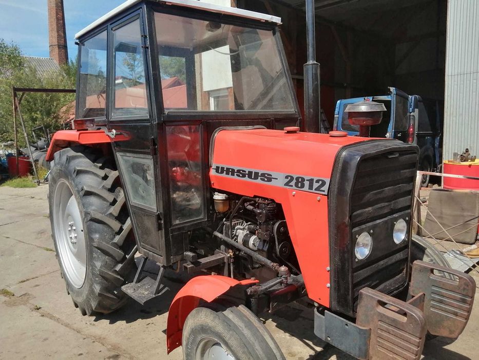 ciągnik rolniczy URSUS 2812 z 1993 roku