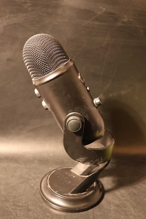 Blue Microphones Yeti Blackout