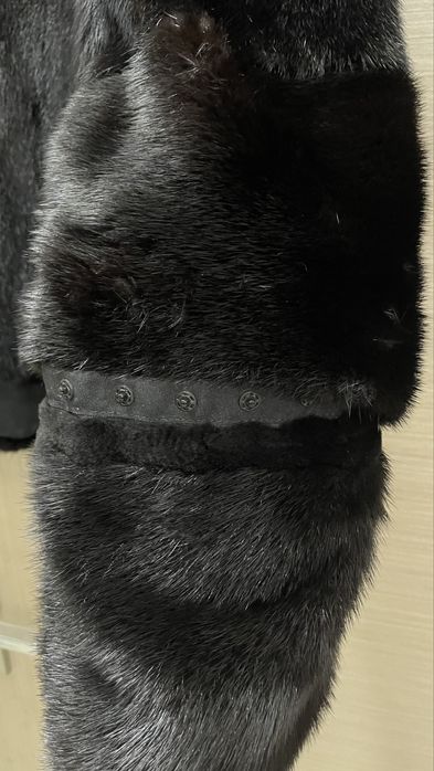 Жіноча шуба