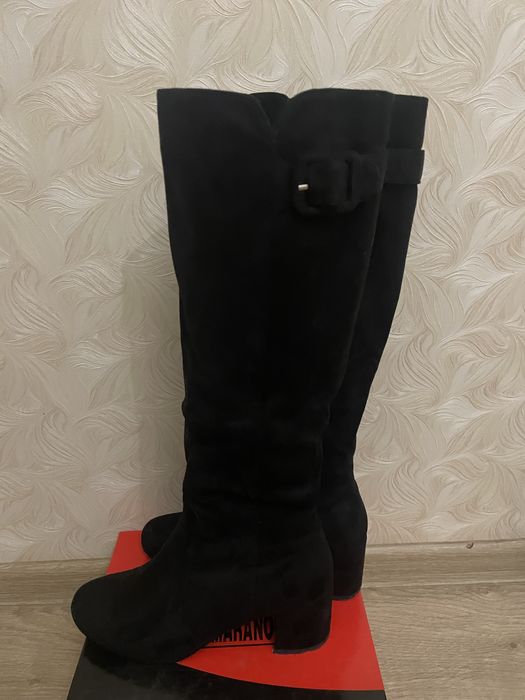 Продам женские сапоги