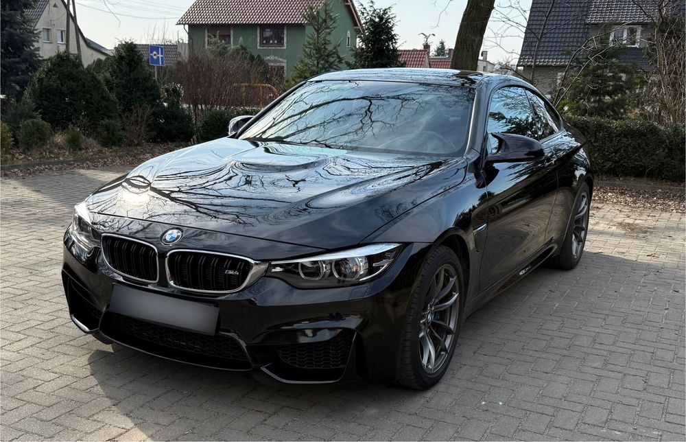 BMW M4 BMW M4 DKG dolot Injen lampy Led lift