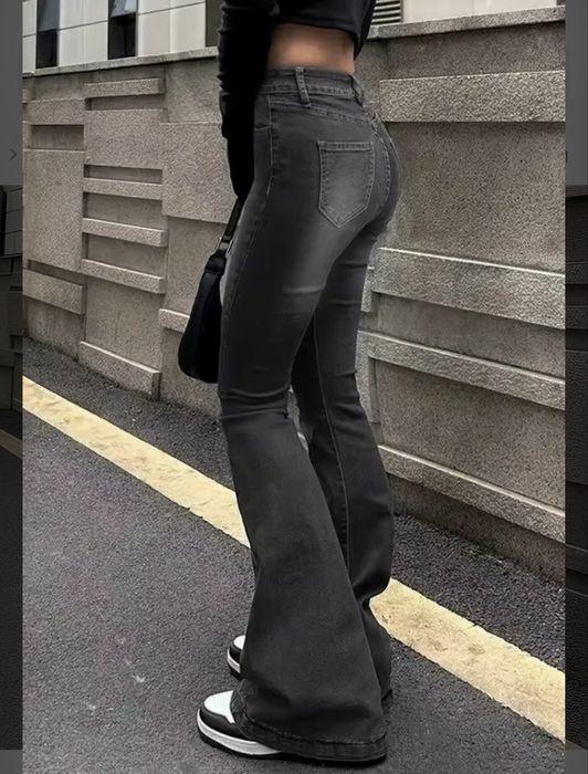 Женские джинсы клеш ZARA. Розмір М. EUR38. Джинси кльош