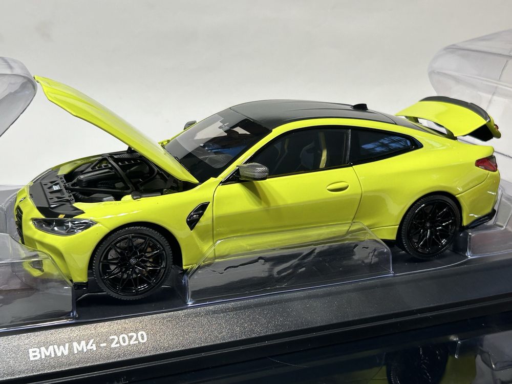 BMW M4 G82 Minichamps 1/18