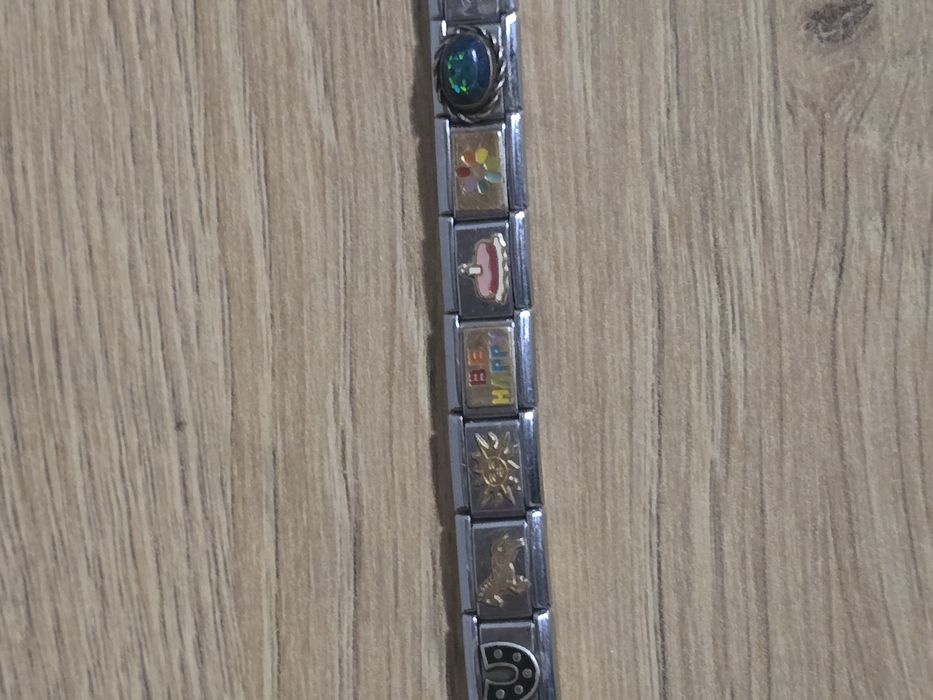 Bransoletka nomination, 18 czesci