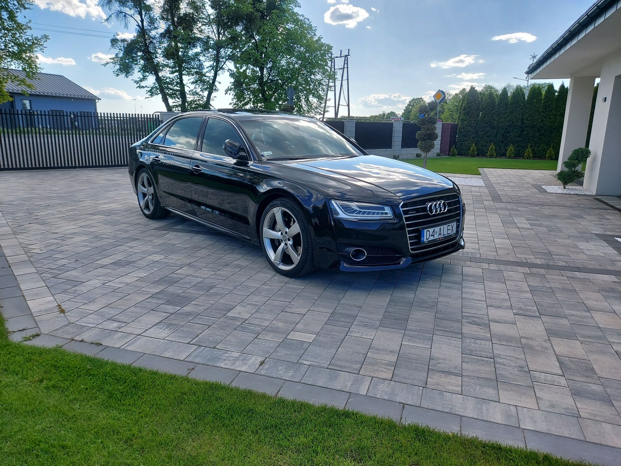 Audi A8 Long S line  21" czarna PERŁA