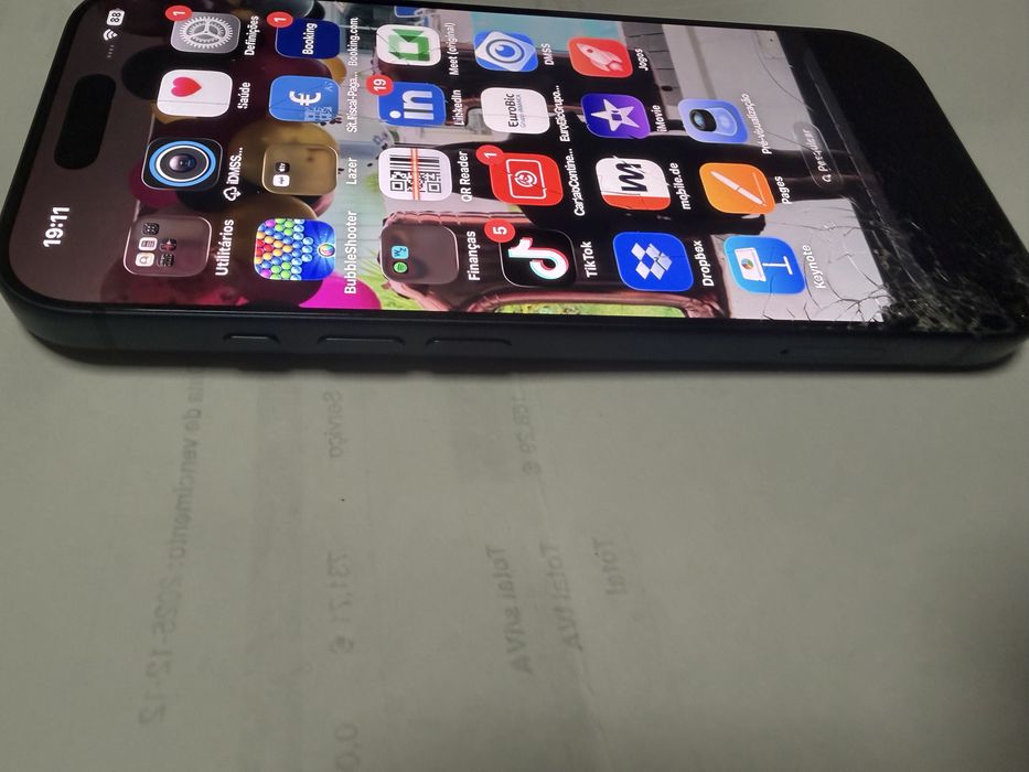 Iphone 17 Pro 512kg vidro partido