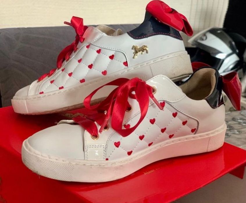 Sapatilhas cavalinho