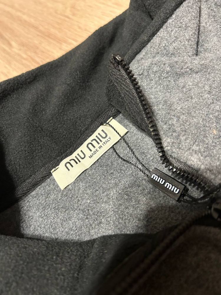 Кофта фліска  від miu miu