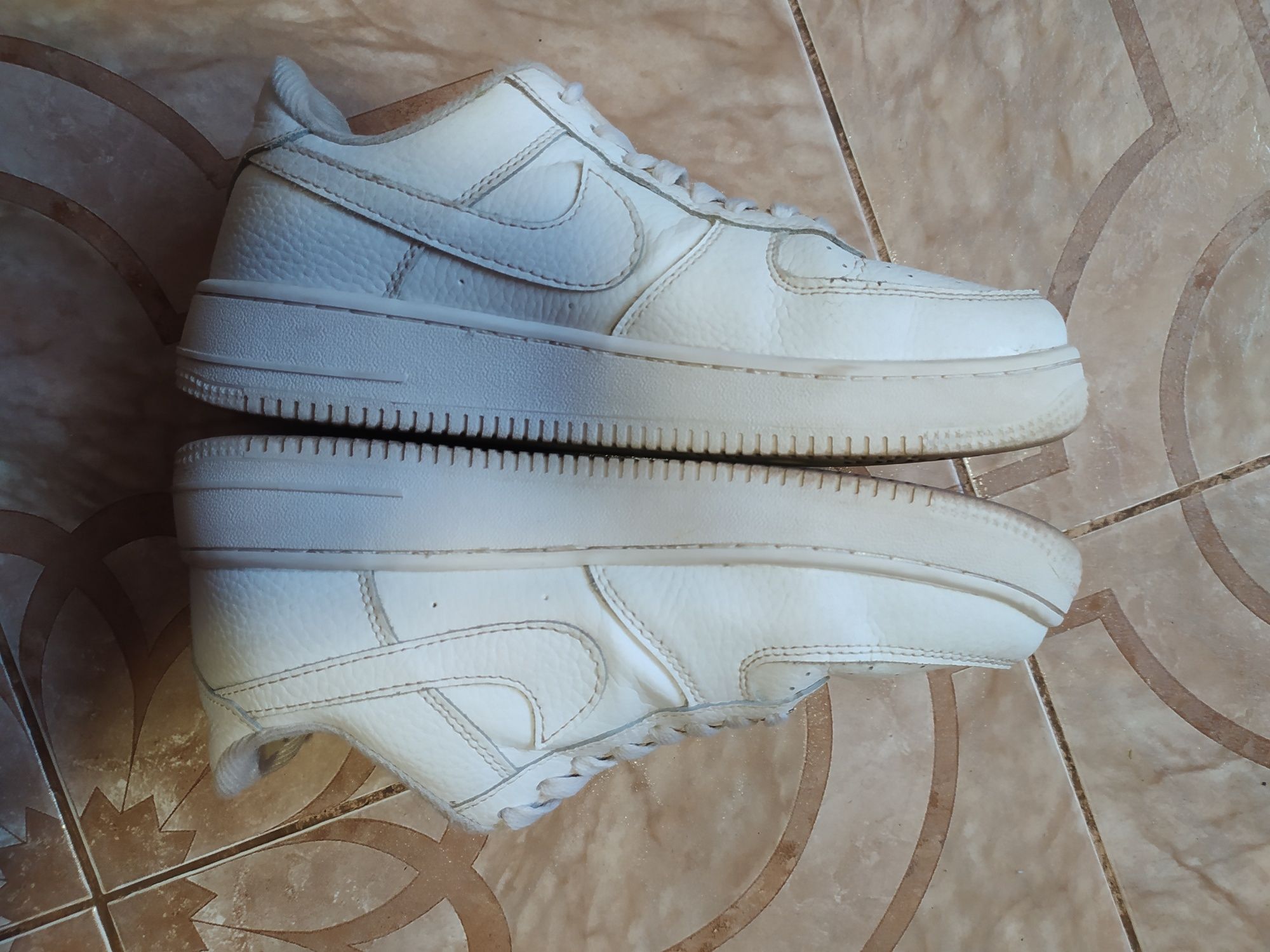 Nike Air Force 1  б/у 38 розмір